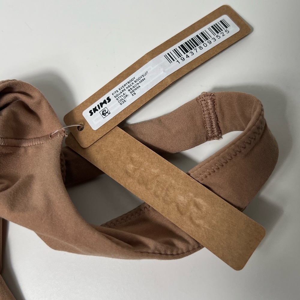 Skims Fits Everybody Square Neck Thong Bodysuit in Sienna - Picture 12 of 12